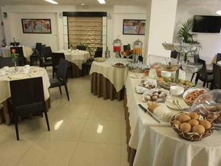 La Costiera Hotel (tt)