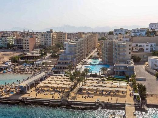 Sphinx Aqua Park Beach