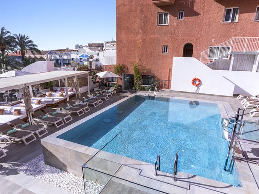 Hotel Fénix Torremolinos (Adults only 18+)