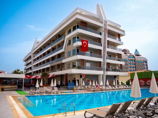 Grand Kolibri Prestige & Spa