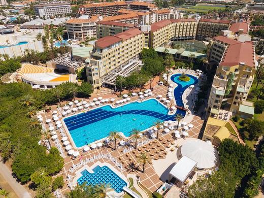 Selectum Family Resort Side