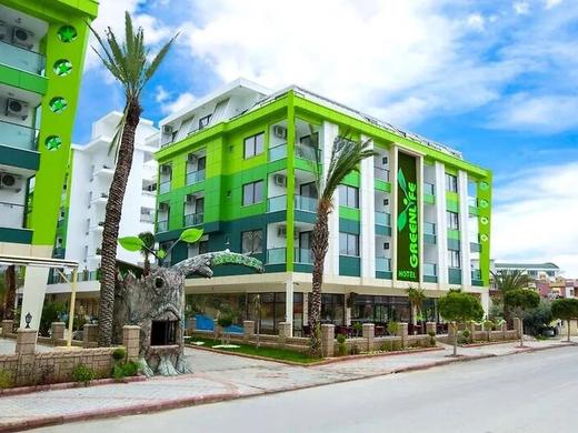 Green Life Hotel