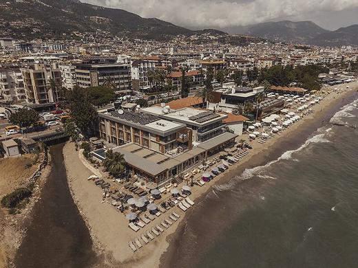 En Vie Beach Boutique Hotel (Adults only 16+)