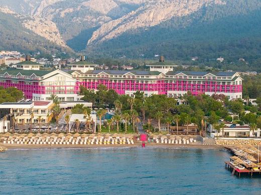 Fashion TV Luxe Resort