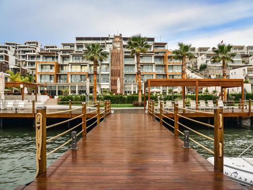 Mivara Luxury Resort & Spa