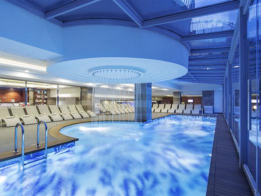 DoubleTree by Hilton Kusadasi