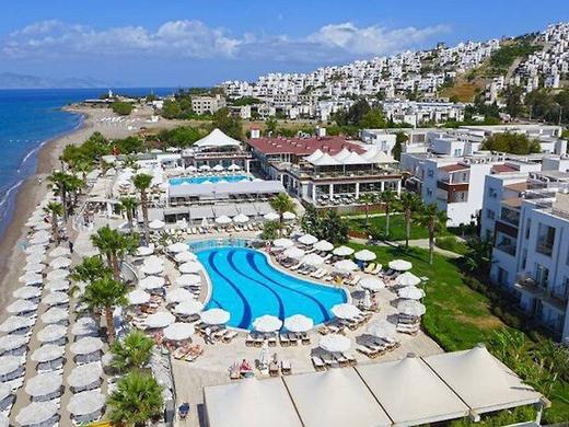 Armonia Holiday Village & Spa