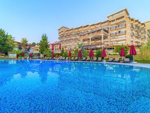 Justiniano Deluxe Resort