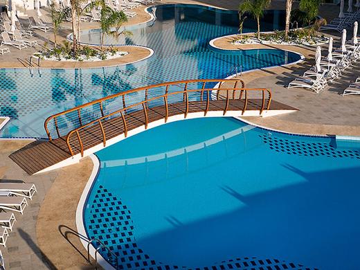 Vangelis Hotel & Suites