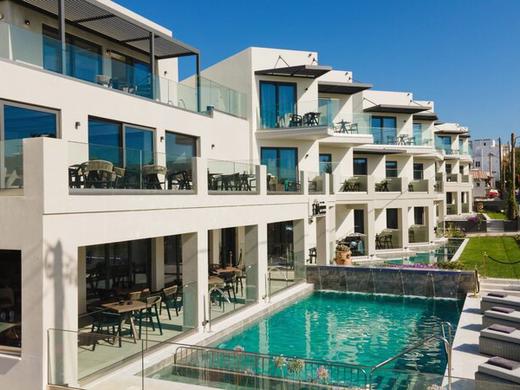 Elia Agia Marina Resort