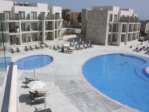 Amphora Hotel & Suites