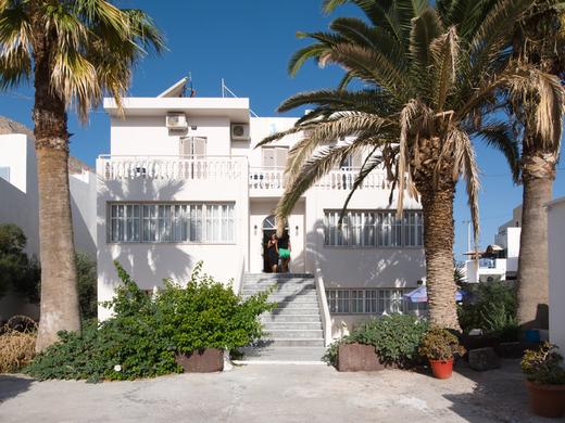 Kamari Blu Boutique Hotel