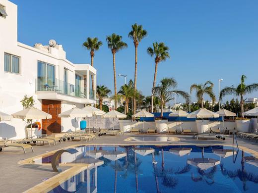 Protaras Plaza Hotel