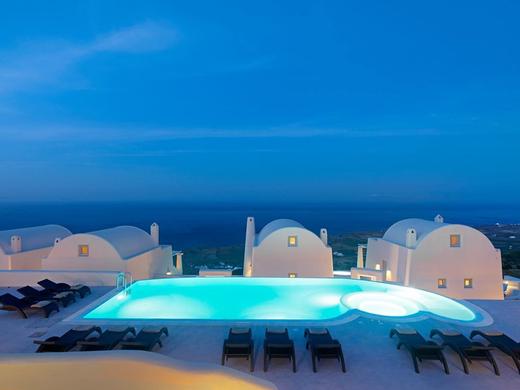 Dome Santorini Resort