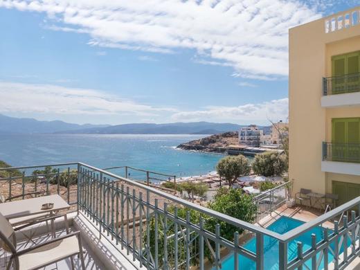 Mare Olympus Apartments