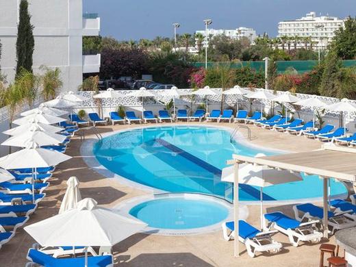 Gaia Sun N Blue Hotel