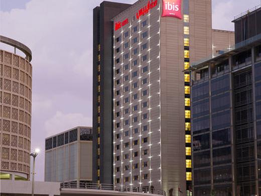 ibis One Central
