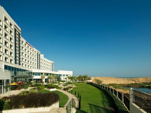 Crowne Plaza Muscat OCEC