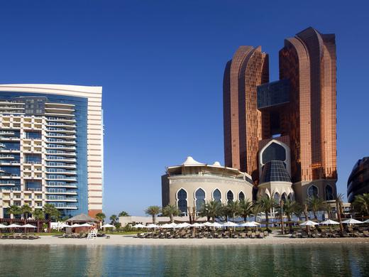 Bab Al Qasr Hotel