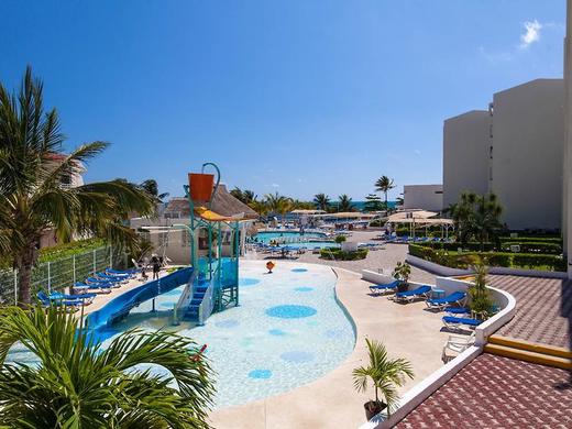 Aquamarina Beach Hotel