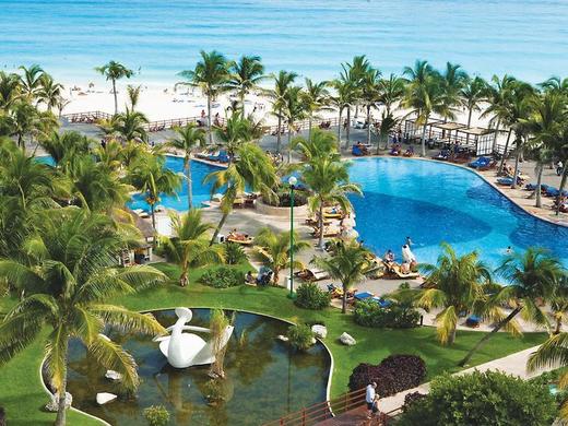 The Pyramid at Grand Oasis Cancún