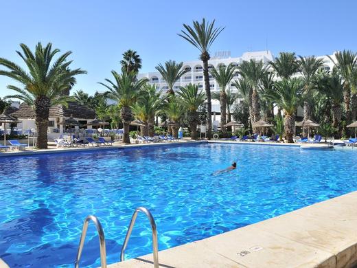 AGATE Kanta Garden Resort