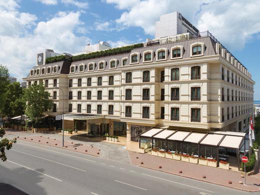 Wyndham Grand Istanbul Kalamis Marina Hotel