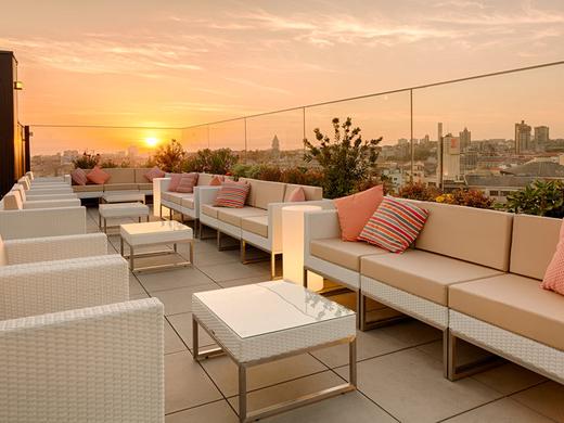 Premium Porto Downtown Hotel