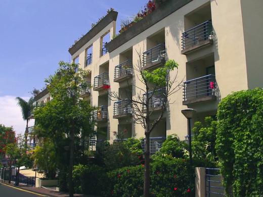 Terrace Mar Suite Hotel