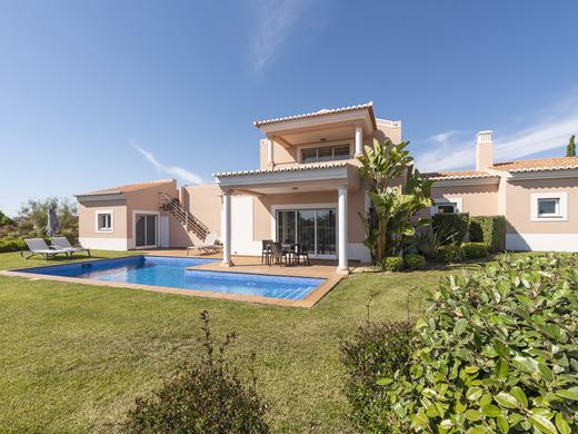 Vale da Lapa Village Resort