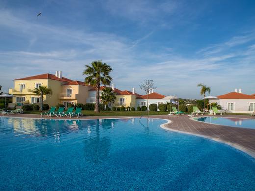 Eden Villas & Apartments