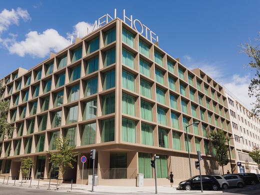 Lumen Hotel & The Lisbon Light Show