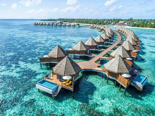 Mercure Maldives Kooddoo Resort (Adults only 18+)