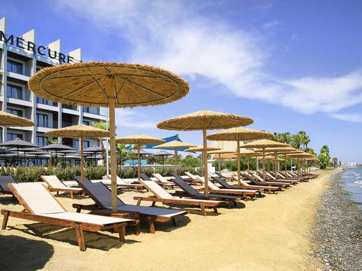 Mercure Larnaca Beach Resort