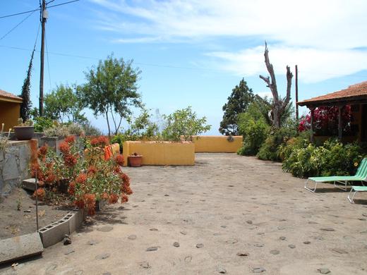 Casas Rurales Los Marantes