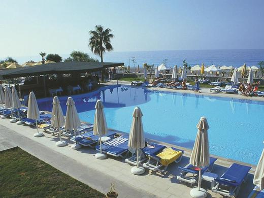 Senza Sunset Beach Hotel