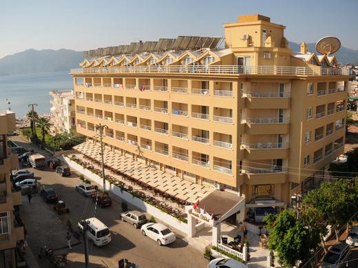 Mert Seaside Hotel