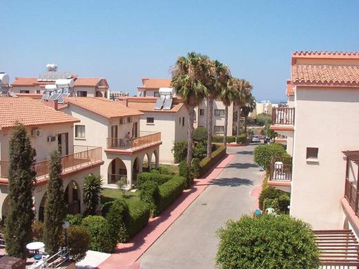 Windmills Apartments