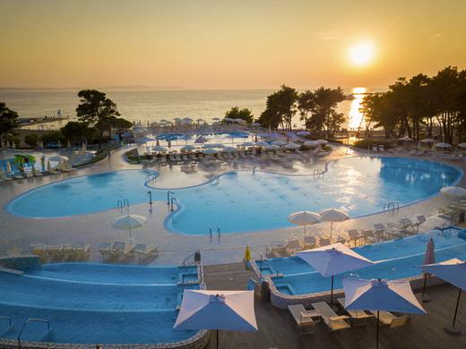 Zaton Holiday Resort - Apartments