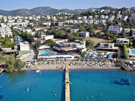 Cactus Fleur Beach Club