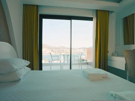 Rhapsody Hotel and Spa