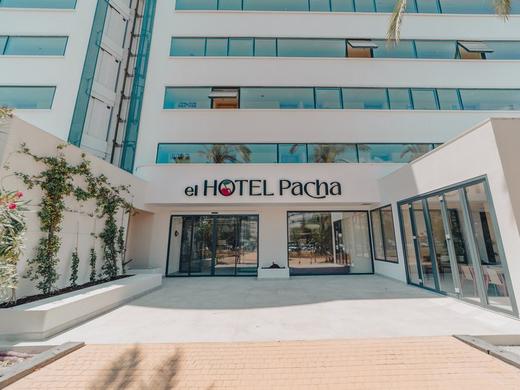 El Hotel Pacha