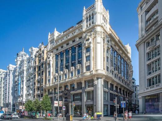 Innside Gran Via (ex Tryp Madrid Cibeles)