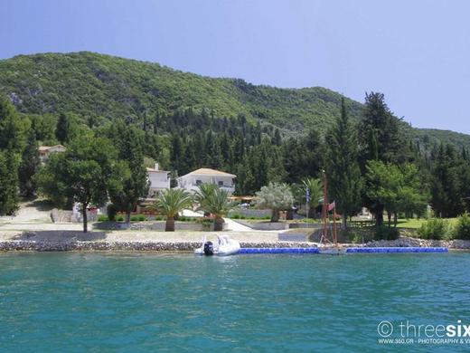 Geni Garden Apartments