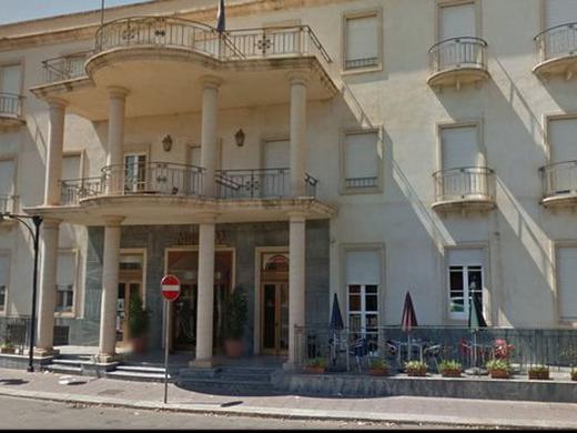 Mariano IV Palace Hotel