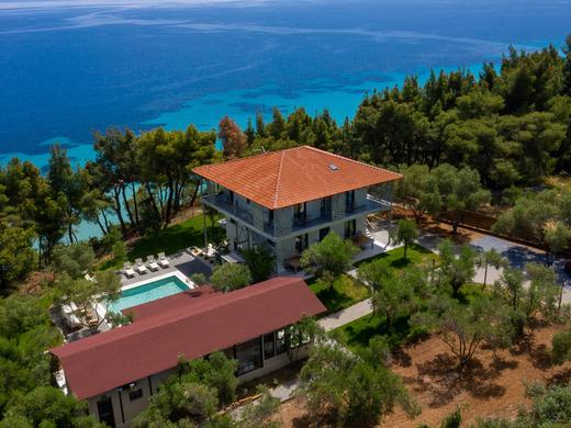 Elies 33 Bio Retreat