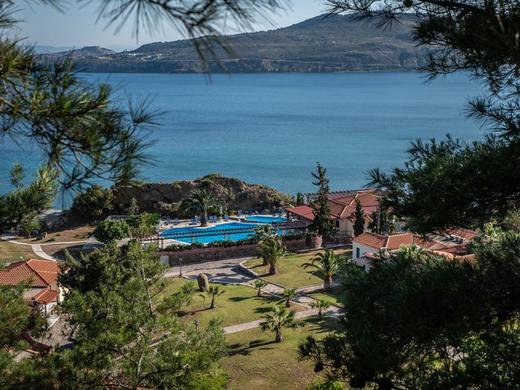 Alma Luxury Resort Hotel