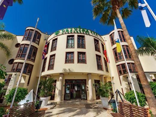 KLAYMAN Olivina Aparthotel