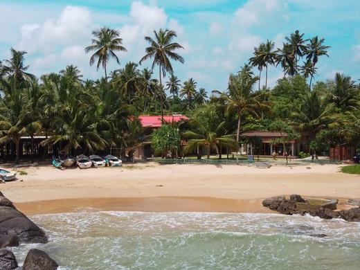 Hiru Aadya Ayurveda Resort