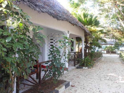 Mbuyuni Beach Village